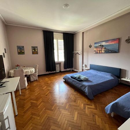 B&B Piazza Della Vittoria Genoa Bagian luar foto