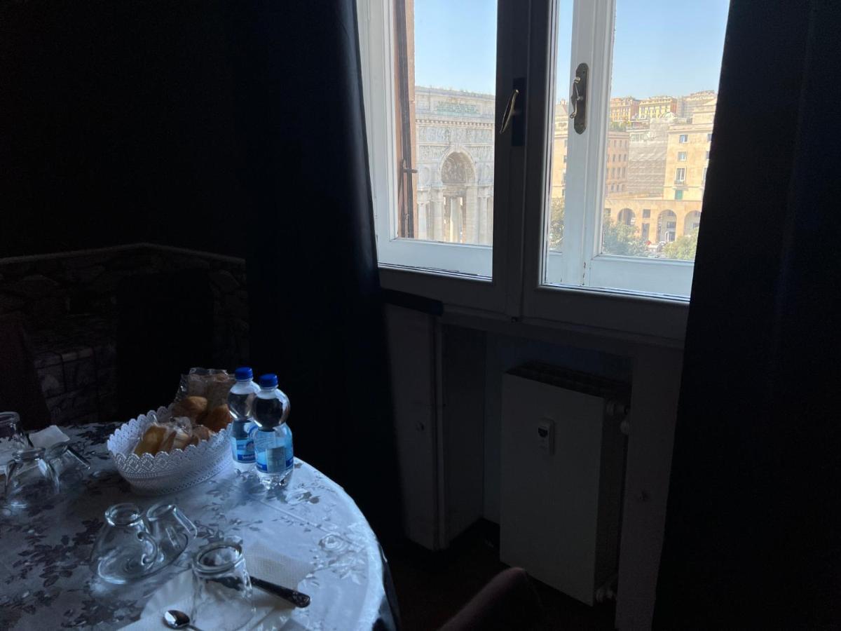 B&B Piazza Della Vittoria Genoa Bagian luar foto