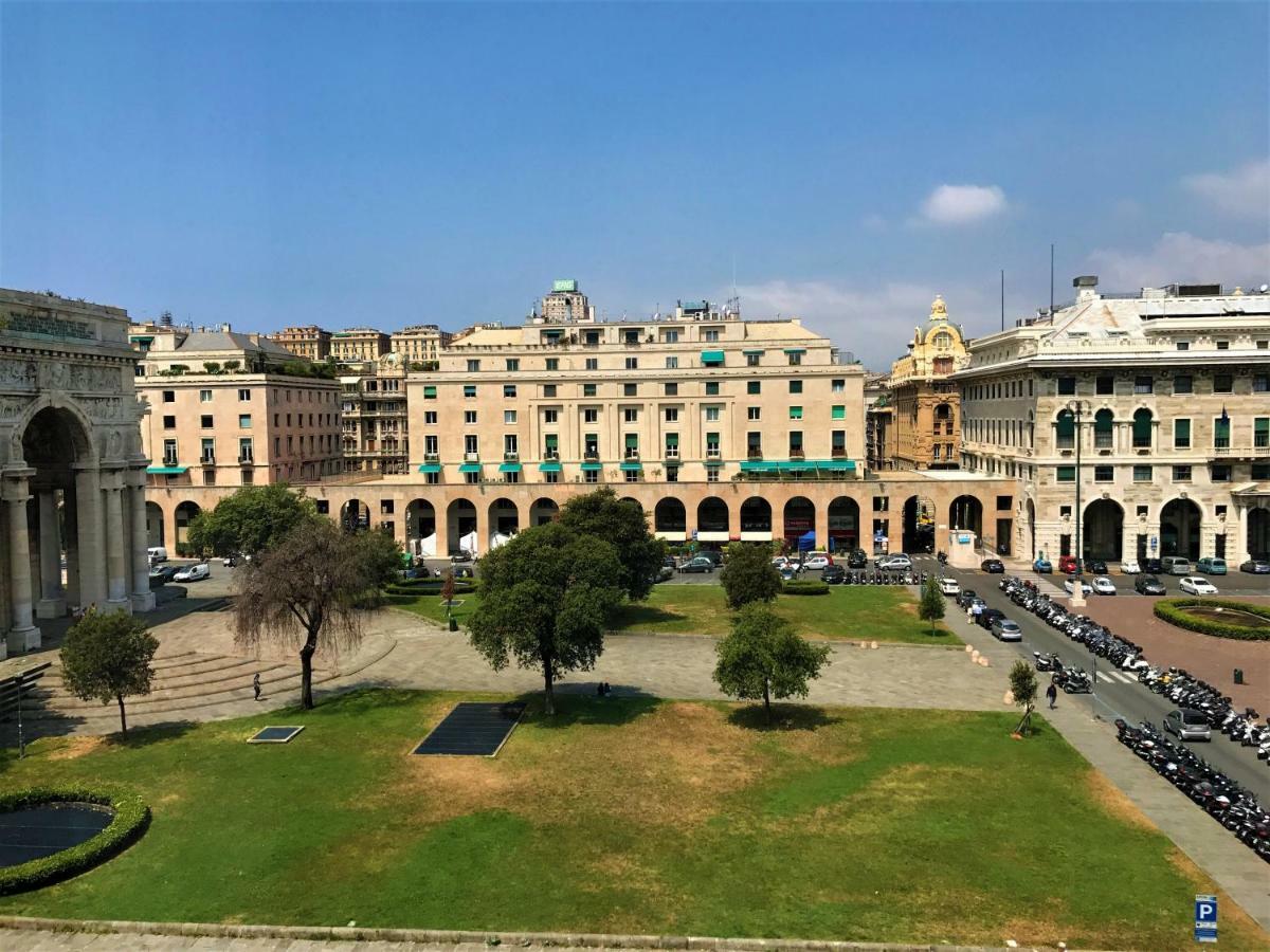 B&B Piazza Della Vittoria Genoa Bagian luar foto